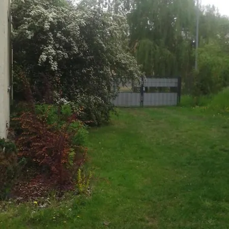 Owocowy Domek Samotwór Exterior foto
